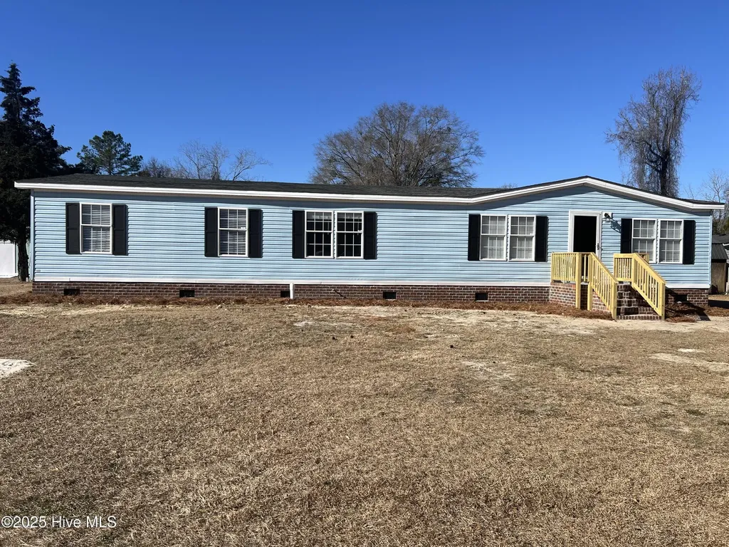 1906 Emerson Street New Bern NC 28562