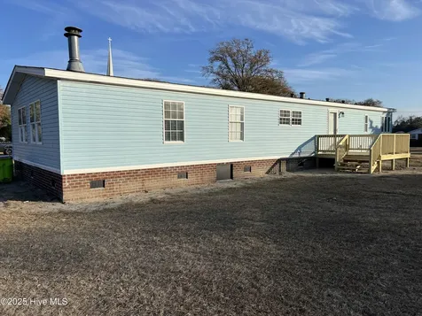 1906 Emerson Street New Bern NC 28562