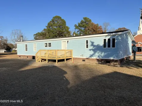 1906 Emerson Street New Bern NC 28562
