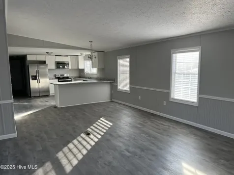 1906 Emerson Street New Bern NC 28562