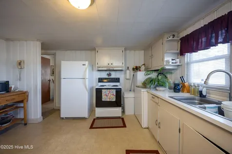 2907 Sivertsen Road Autryville NC 28318