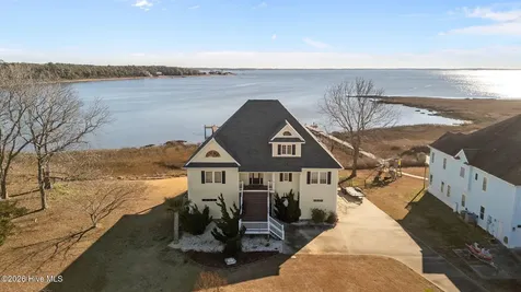 2944 Mill Creek Road Newport NC 28570