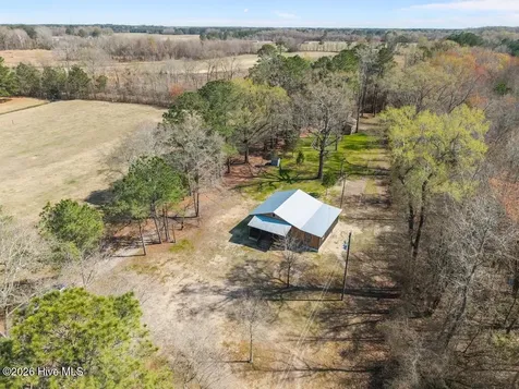 3572 Nc 42 E Tarboro NC 27886
