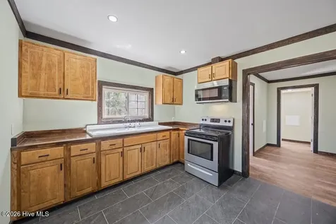 3572 Nc 42 E Tarboro NC 27886