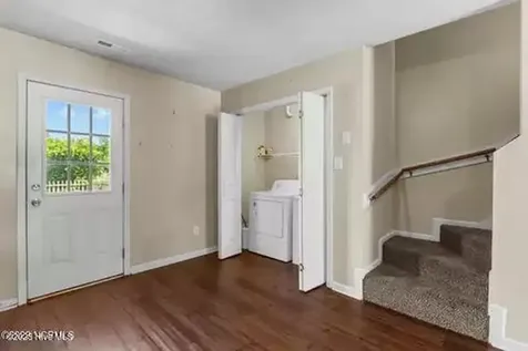 1997 W Brandymill Lane Jacksonville NC 28546