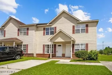 1997 W Brandymill Lane Jacksonville NC 28546