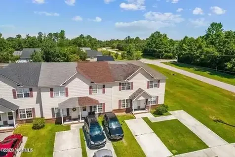 1997 W Brandymill Lane Jacksonville NC 28546