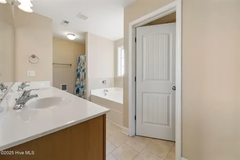 7072 Trailhead Road Leland NC 28451