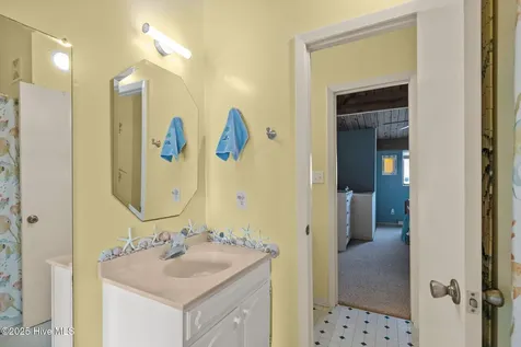 104 Robin Avenue Atlantic Beach NC 28512