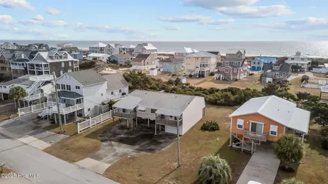 104 Robin Avenue Atlantic Beach NC 28512