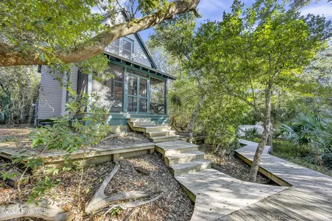 638 Chicamacomico Way Bald Head Island NC 28461