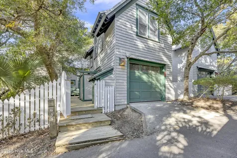 638 Chicamacomico Way Bald Head Island NC 28461