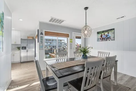 122 Sanford Street Holden Beach NC 28462