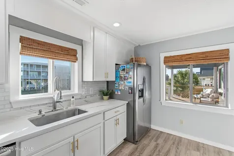 122 Sanford Street Holden Beach NC 28462