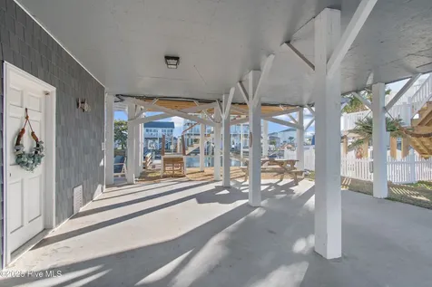 122 Sanford Street Holden Beach NC 28462