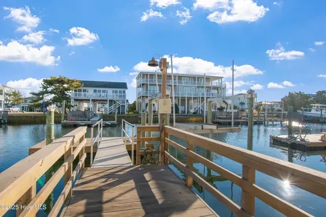 122 Sanford Street Holden Beach NC 28462