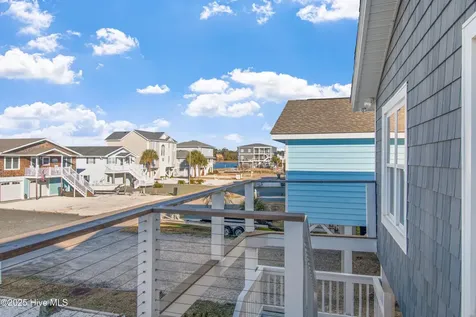 122 Sanford Street Holden Beach NC 28462