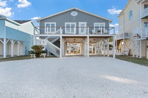 122 Sanford Street Holden Beach NC 28462