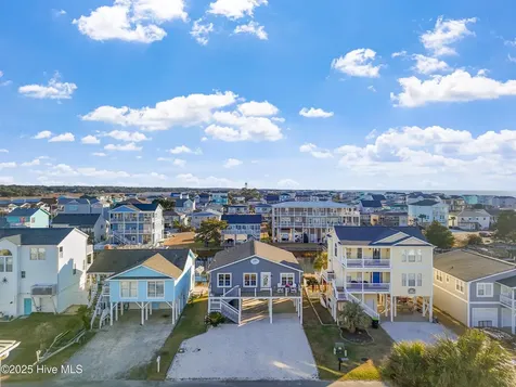 122 Sanford Street Holden Beach NC 28462