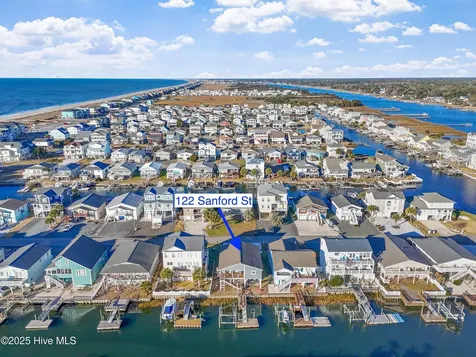 122 Sanford Street Holden Beach NC 28462