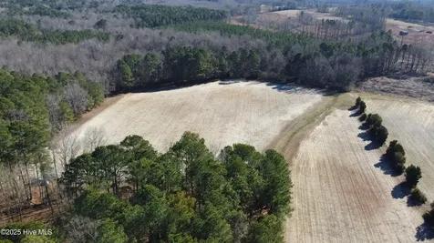 8501 Edwards Road Castalia NC 27816