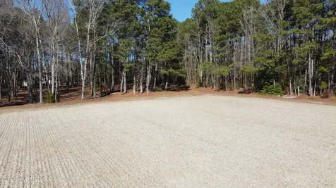 8501 Edwards Road Castalia NC 27816