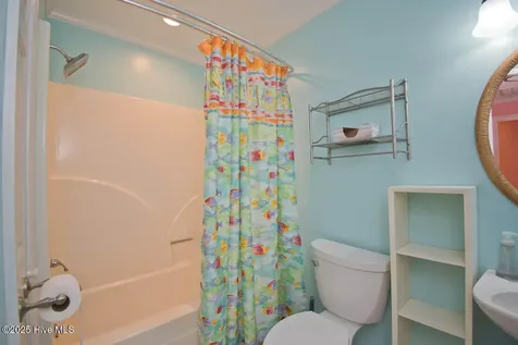 174 Fox Drive Cape Carteret NC 28584