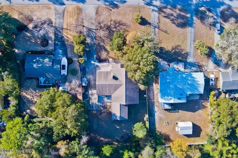 174 Fox Drive Cape Carteret NC 28584