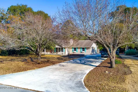 174 Fox Drive Cape Carteret NC 28584