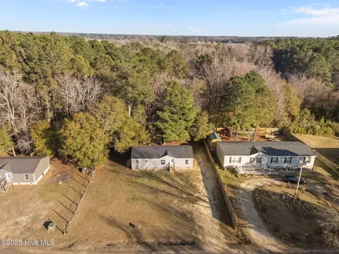 66 Willow Creek Lane Whiteville NC 28472