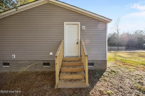 66 Willow Creek Lane Whiteville NC 28472