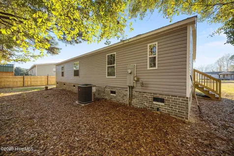 66 Willow Creek Lane Whiteville NC 28472