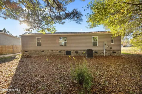 66 Willow Creek Lane Whiteville NC 28472