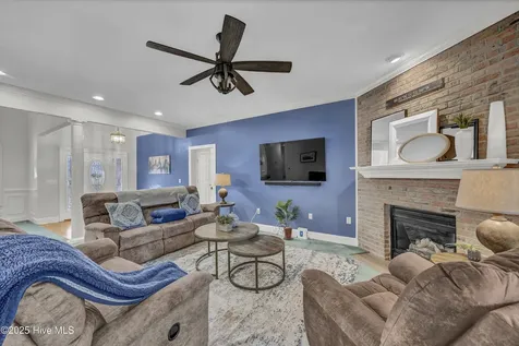 709 Valley Brook Road Wilmington NC 28412