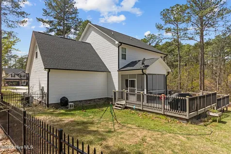 15601 Vista Point Court Wagram NC 28396
