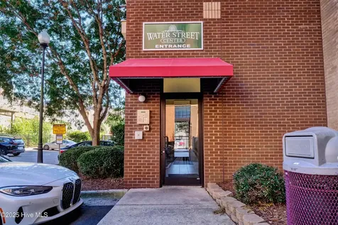 106 N Water Street Wilmington NC 28401