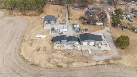 2317 Meadowbrook Road Rocky Mount NC 27801