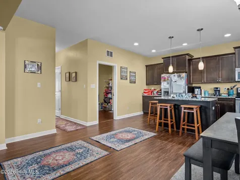 404 Kinroff Drive Hubert NC 28539