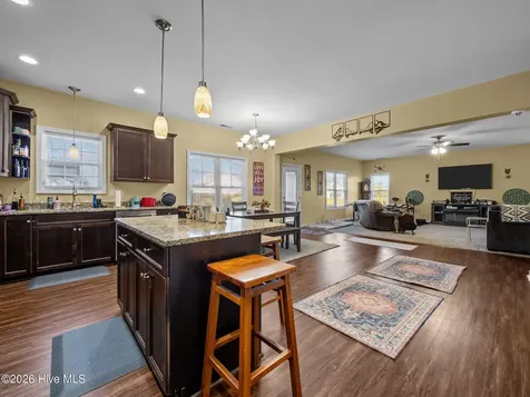 404 Kinroff Drive Hubert NC 28539