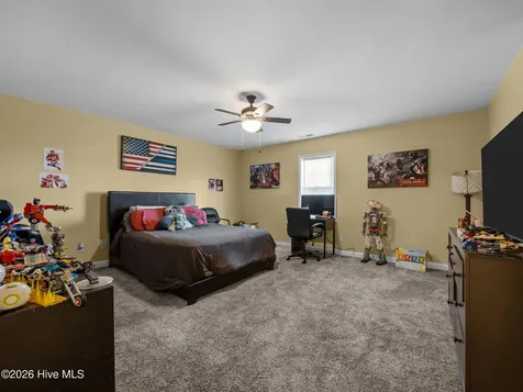 404 Kinroff Drive Hubert NC 28539