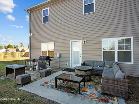 404 Kinroff Drive Hubert NC 28539