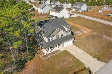 404 Kinroff Drive Hubert NC 28539