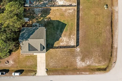 404 Kinroff Drive Hubert NC 28539