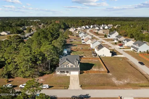 404 Kinroff Drive Hubert NC 28539