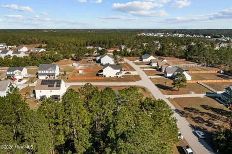 404 Kinroff Drive Hubert NC 28539