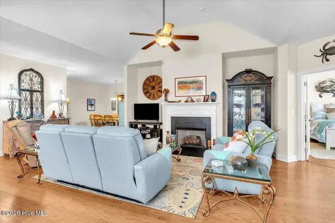 4171 Cambridge Cove Circle SE Southport NC 28461