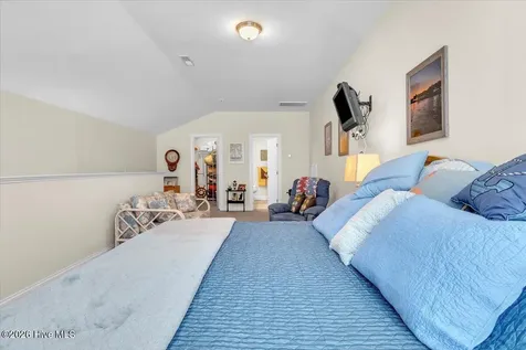 4171 Cambridge Cove Circle SE Southport NC 28461