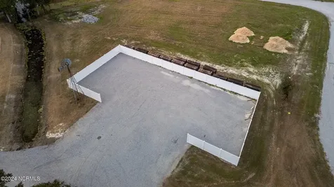 151 Long Pond Loop Swansboro NC 28584