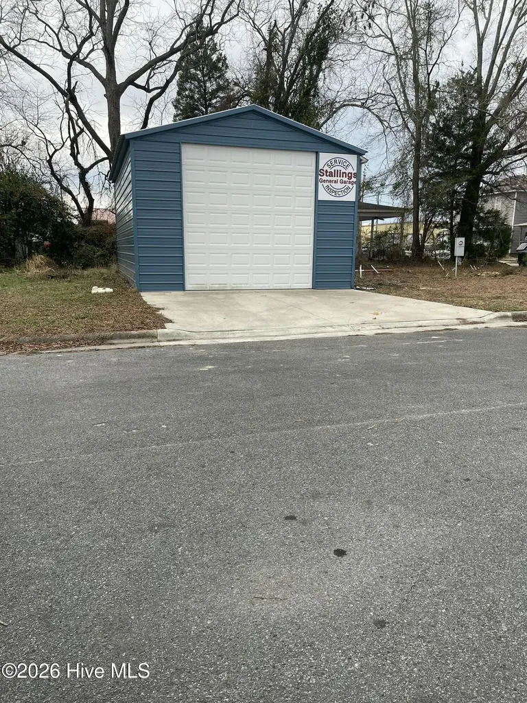 821 Tayloe Street Washington NC 27889