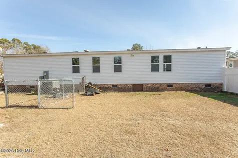423 Gray Drive SW Shallotte NC 28470